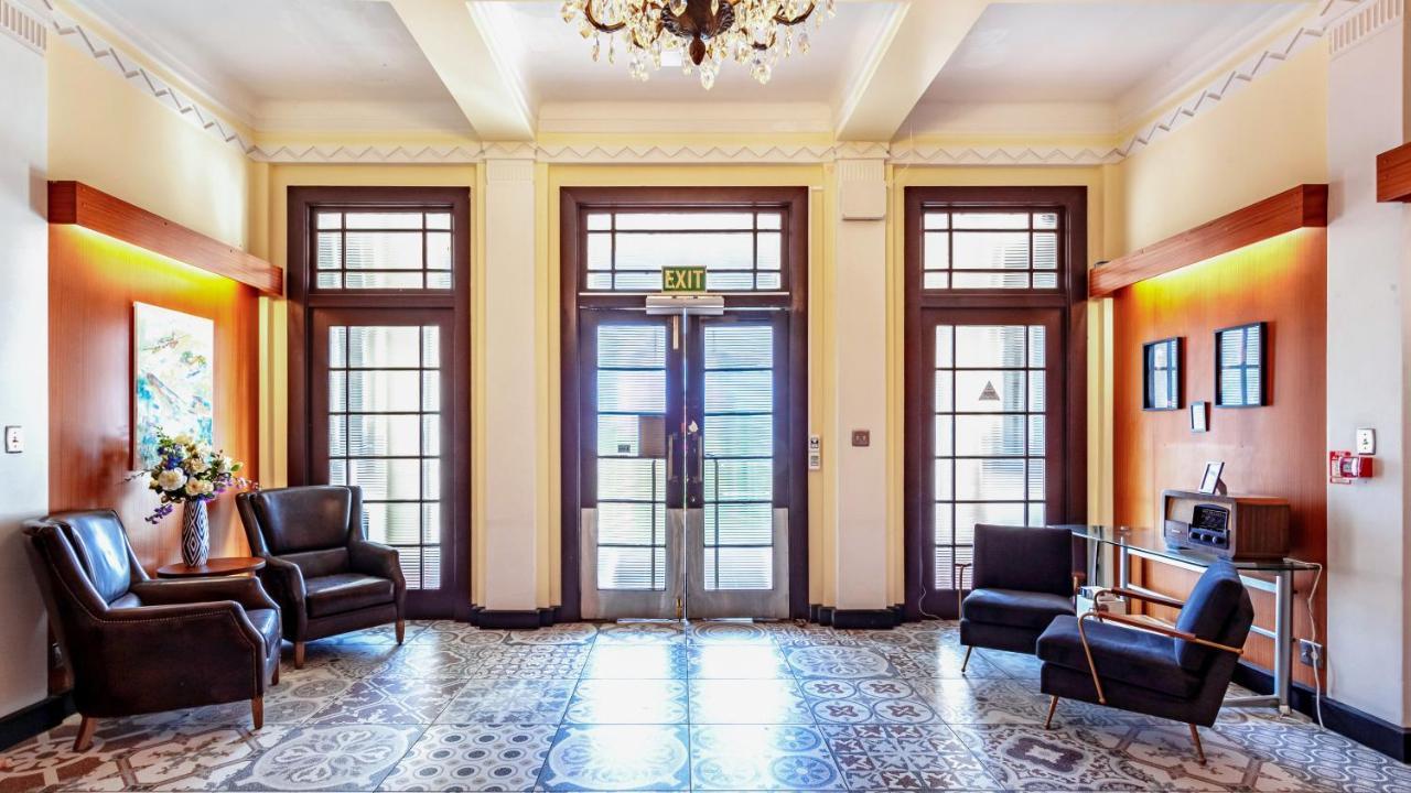 Wigram Hotel クライストチャーチ エクステリア 写真