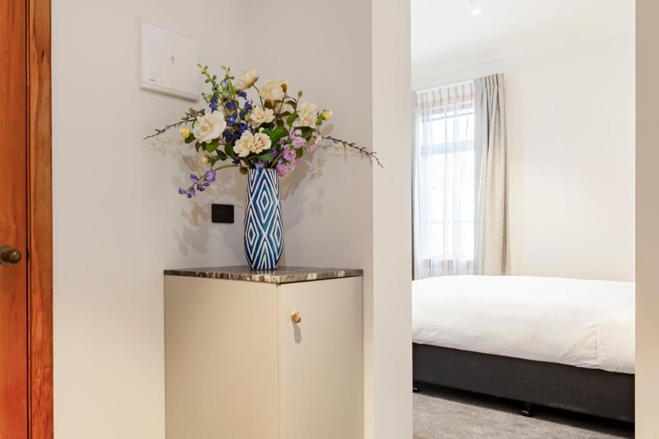 Wigram Hotel クライストチャーチ エクステリア 写真